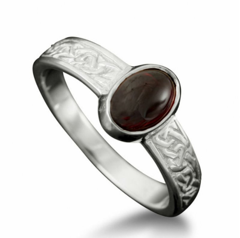 Image 1 of Uyea Celtic Knot Oval Garnet Ladies Sterling Silver Band Ring Sizes R-Z