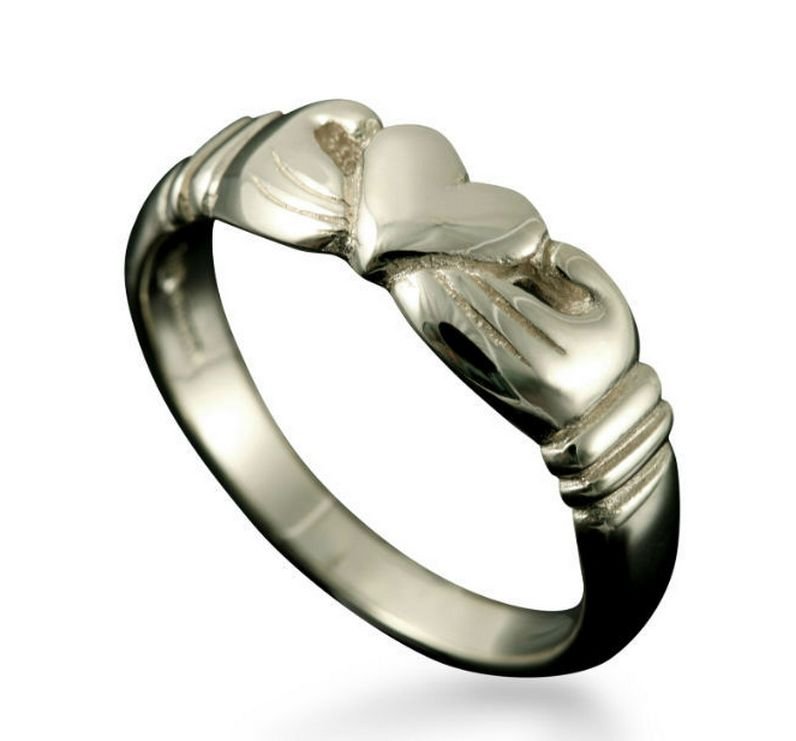 Image 1 of Claddagh Heart Design Ladies Platinum Ring Size R-Z