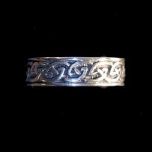 Image 2 of Celtic Knotwork Raised Design Ladies Sterling Silver Ring Sizes 6-10