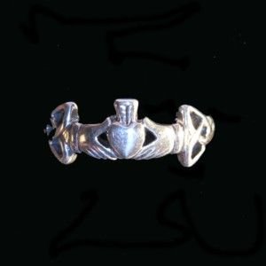 Image 2 of Celtic Claddagh Trinity Knot Ladies Sterling Silver Band Ring Sizes 6-10