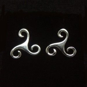 Image 2 of Celtic Tricsele Spiral Knotwork Design Stud Sterling Silver Earrings