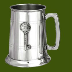 21st Birthday Key Mounted Badge Stylish Pewter 16oz Tankard