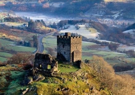 Image 5 of Dolwyddelan Castle Wales Location Theme Wentworth Wooden Jigsaw Puzzle 