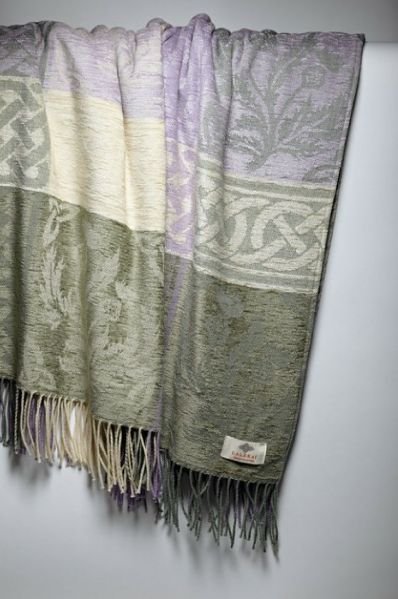 Image 3 of Celtic Thistle Lilac Chenille Wool Jacquard Blanket Throw