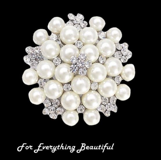 Image 0 of Cluster Ivory Pearl Cluster Crystal Silver Plated Brooch