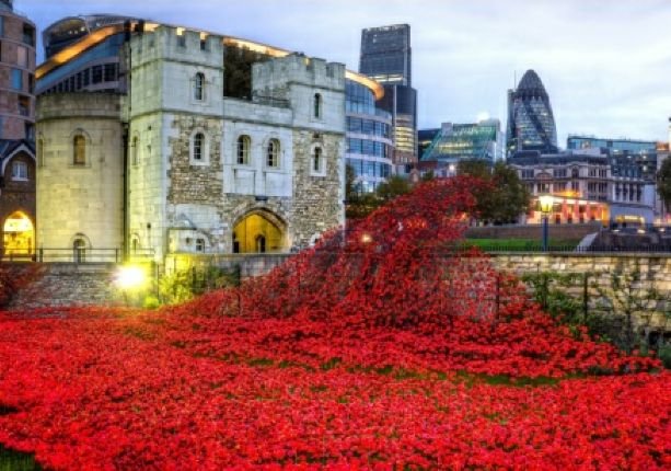 Image 1 of Tower Of London WW1 Centenary Themed Majestic Wooden Jigsaw Puzzle 1500 Pieces