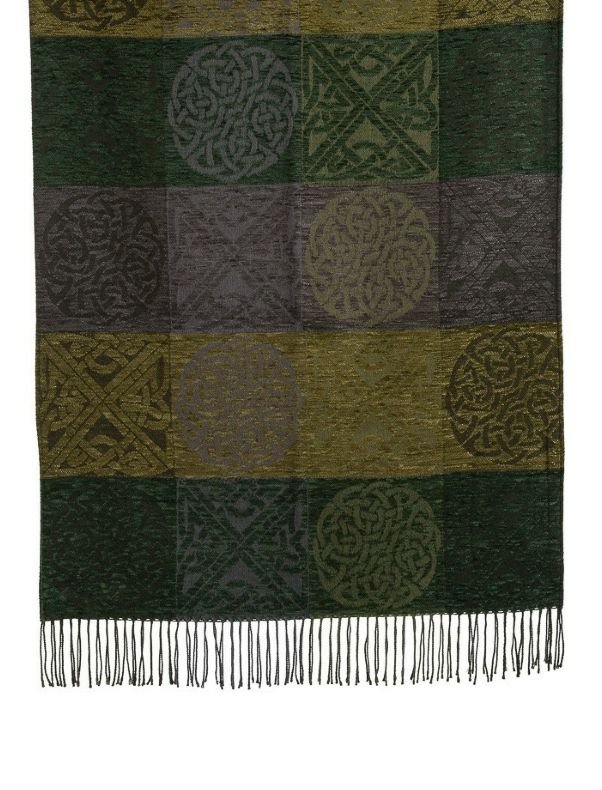 Image 3 of Celtic Knot Loudon Chenille Wool Jacquard Blanket Throw