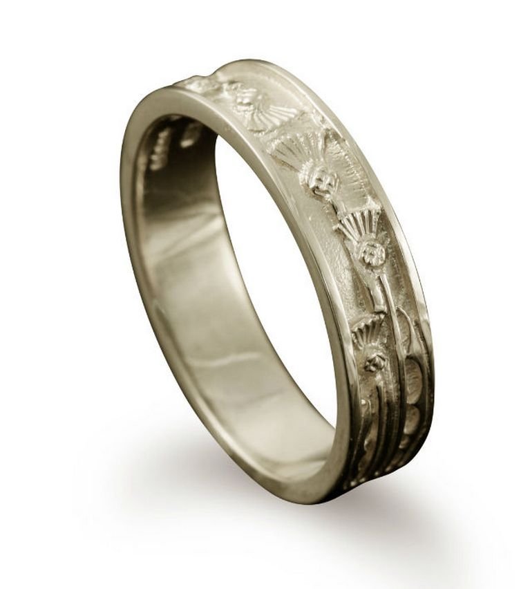 Image 1 of Scotland Thistle Narrow Ladies Wedding Platinum Ring Band Sizes R-Z