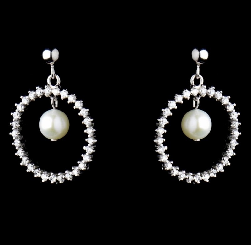 Image 2 of Halo Freshwater Pearl Sterling Silver Wedding Bridal Necklace Earrings Set
