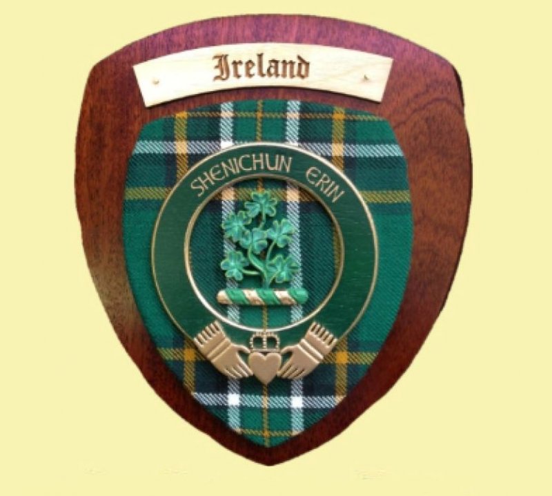 Image 8 of Irish Family Name Tartan 7 x 8 Woodcarver Wooden Wall Plaque 