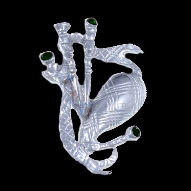 Image 0 of Emerald Green Crystal Stone Bagpipe Design Chrome Plated Brooch