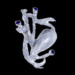 Blue Sapphire Crystal Stone Bagpipe Design Chrome Plated Brooch