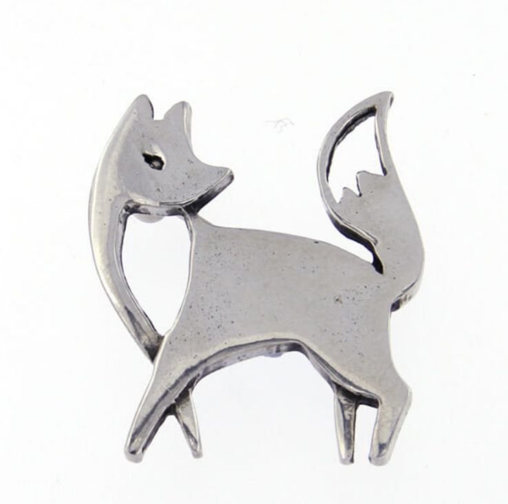 Image 1 of Lowarn Fox Animal Themed Stylish Pewter Brooch