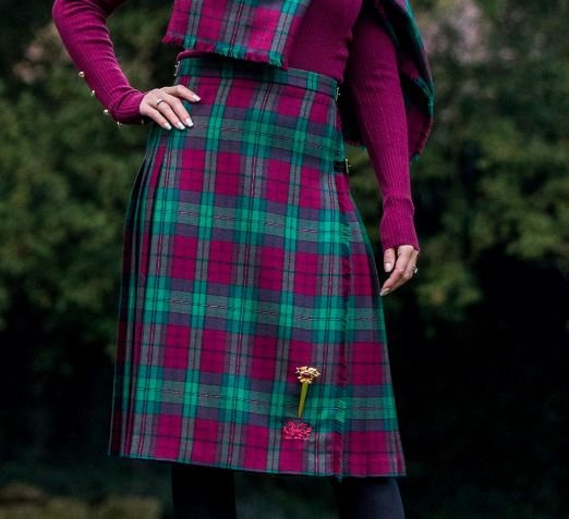 Image 3 of County Of Powys Welsh Tartan 13oz Wool Fabric Medium Weight Ladies Kilt Skirt