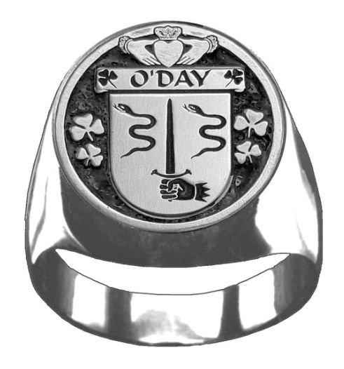 Image 1 of ODay Irish Coat Of Arms Family Crest Mens Sterling Silver Ring