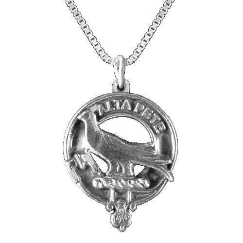 Image 1 of Glen Clan Badge Stylish Pewter Clan Crest Small Pendant