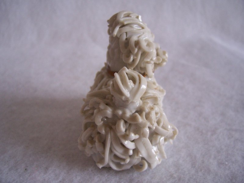 vintage spaghetti figurines