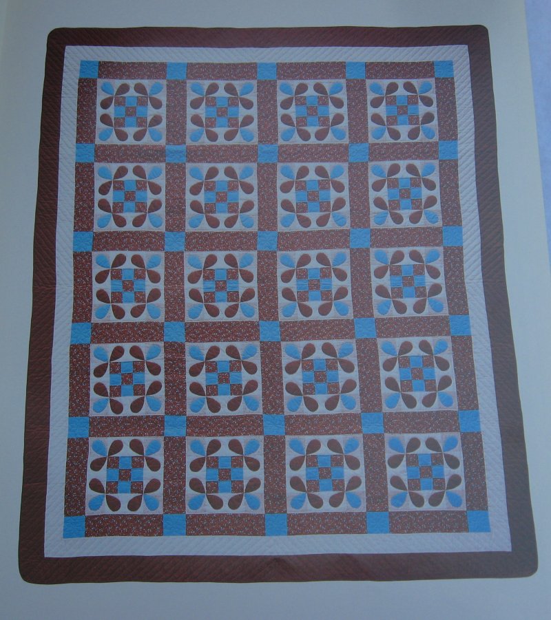 Honeybee, Quilt Pattern with Actual Size Templates