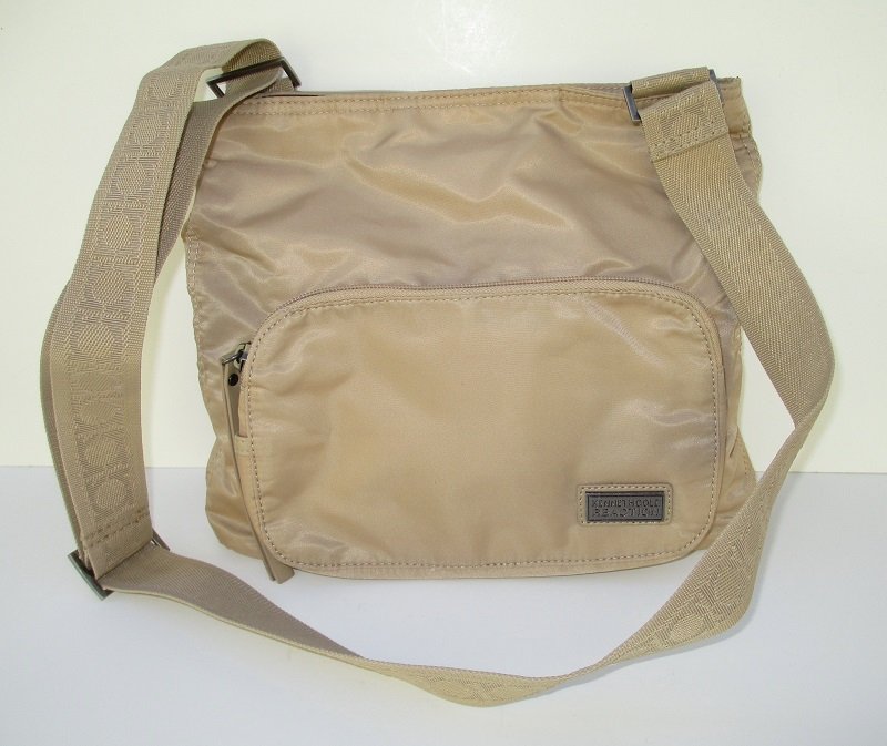 Cole Reaction Sportster Shoulder Bag