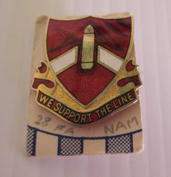 28th Field Artillery Pin, Vietnam Era, We Support The Line