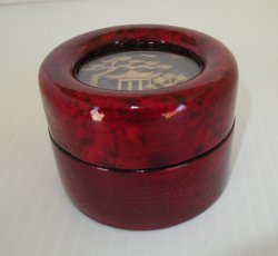 Lacquered Chinese Jewelry Trinket Box, Bamboo Shavings Art