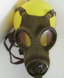 '.Fatra Gas Mask circa 1937 WWII.'