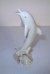 Lenox Fine China Dolphin with Gold Trim