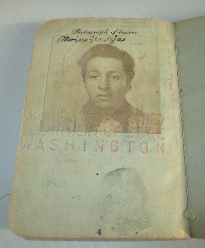 WWII U.S. Seaman Passport, Dated June 1945, Moises Zendejas