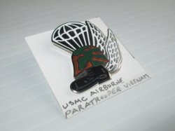 1 U.S. Marine Corps Airborne Paratrooper Pin, Vietnam era