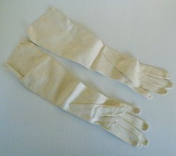 '.Chevreau Evening Opera Gloves.'