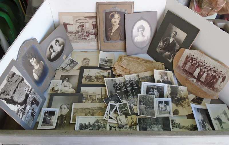 Large genealogical collection of photos and newspaper articles. Dates 1900 to 1940s. Chanute Kansas and other locations. Montague name and others.