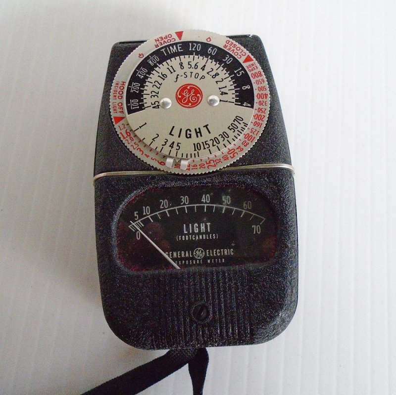 General Electric Exposure Light Meter DW68