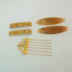 Vintage Goldtone Metal Hair Clips, 4 pcs plus 1 comb/pick