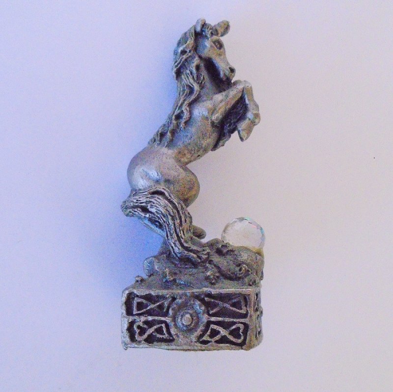 Gorham Magic Crystal Chess. Unicorn Knight. Complete with Swarovski faceted crystal ball. 2.5 inches tall. Estate find.