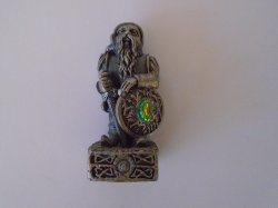 Dwarf of Freedom, Gorham Magic Crystal Chess Piece, Pewter