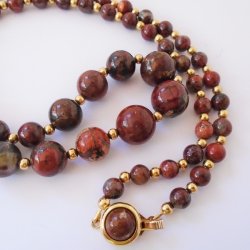 '.Brown Beaded Necklace.'