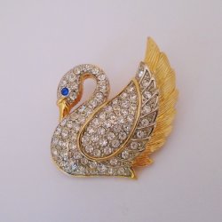 Park Lane Vintage Rhinestone Swan Brooch Pin