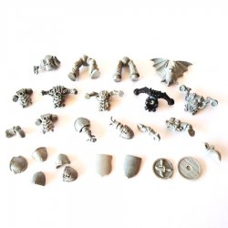 Warhammer Bits and Accessory Parts, 25 pcs