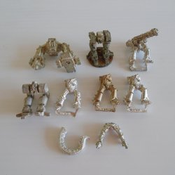 Games Workshop Warhammer, 8 Warrior Lower Body Parts