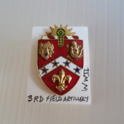 3rd Field Artillery, U.S. Army, WWII DUI Insignia Pin