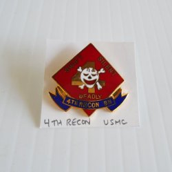 4th USMC U.S. Marines Recon Battalion DUI Insignia Pin