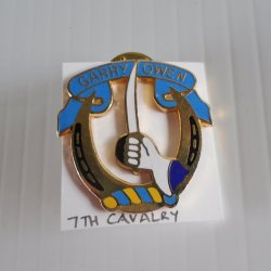 7th U S Army Cavalry Regiment Garry Owen DUI Insignia Pin