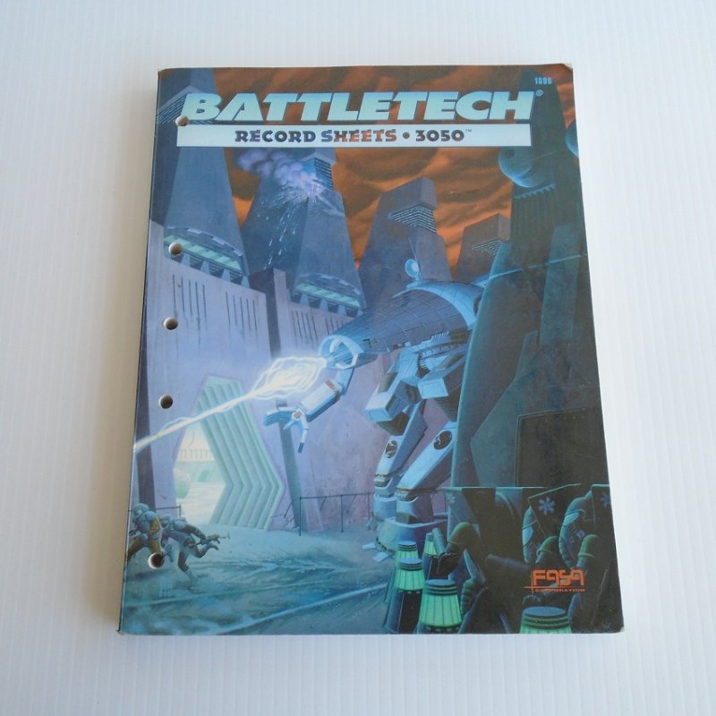Battletech Record Sheets 3050 book. Each sheet has diagrams that include weapon and equipment references. Approx 250 sheets.