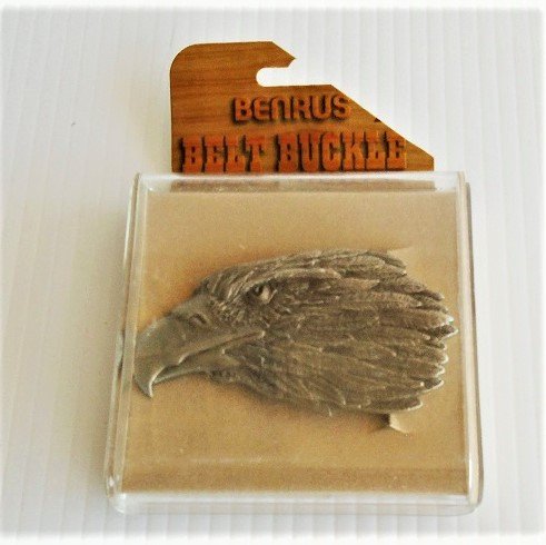 Eagle’s head belt buckle from Siskiyou Buckle Company. Never used, still in original store display packaging. Dated 1989.