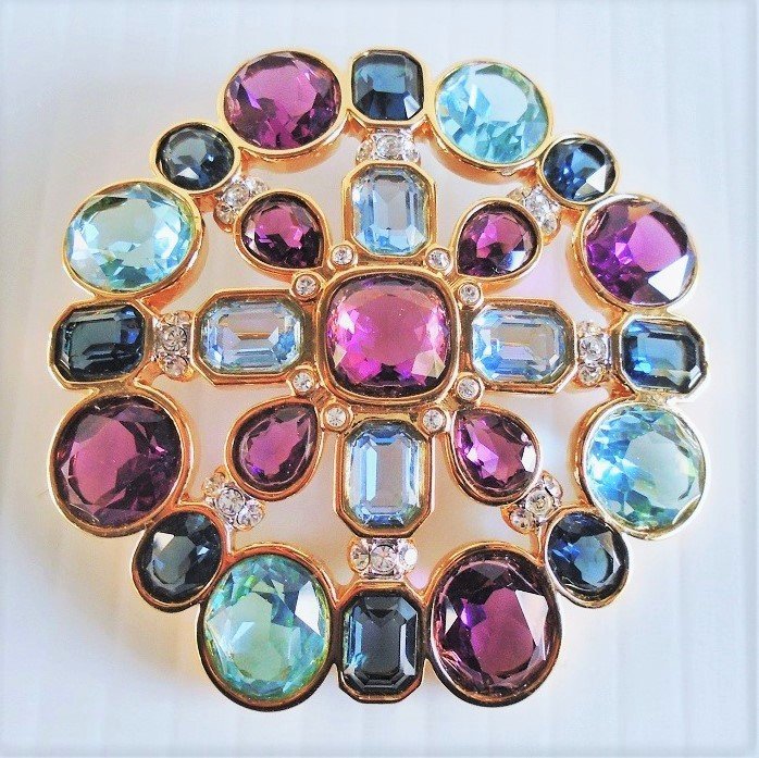 Swarovski Swan Signed Multi Color Crystals Brooch Pin