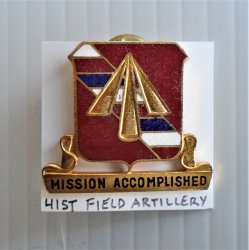 41st U.S. Army Field Artillery WWl WWll DUI Insignia Pin