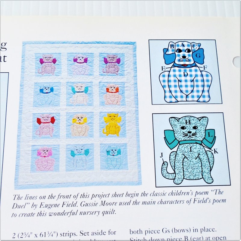 Gingham Dog & Calico Cat quilt pattern with templates. Gives sizes and information for making a 45 by 57.75 inch quilt.