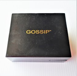 '.Set of 3 Gossip Watches.'