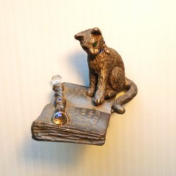 Wizard Cat on Spell Book, Pewter w/ Rhinestones, Denicolo