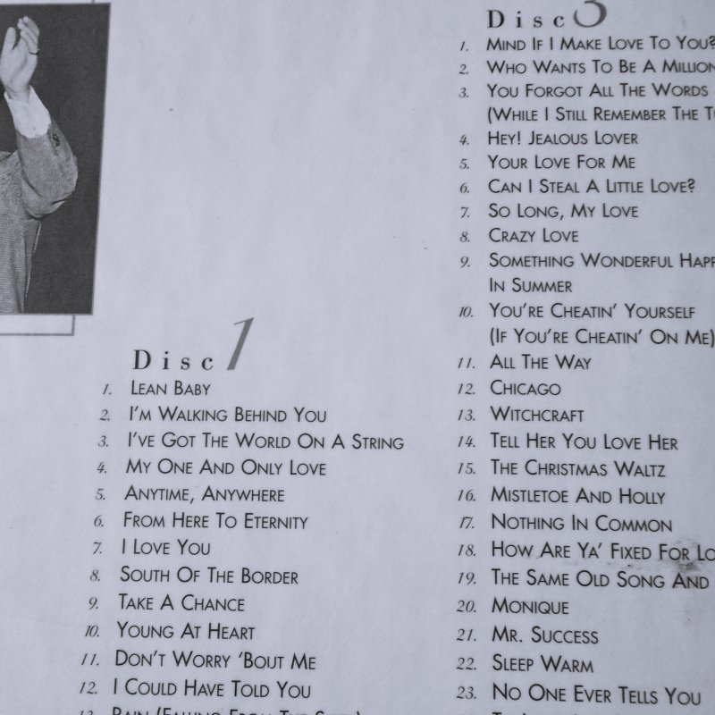 Frank Sinatra, Complete Capitol Singles Collection plus booklet, 4cd Set containing 96 songs. Excellent condition.